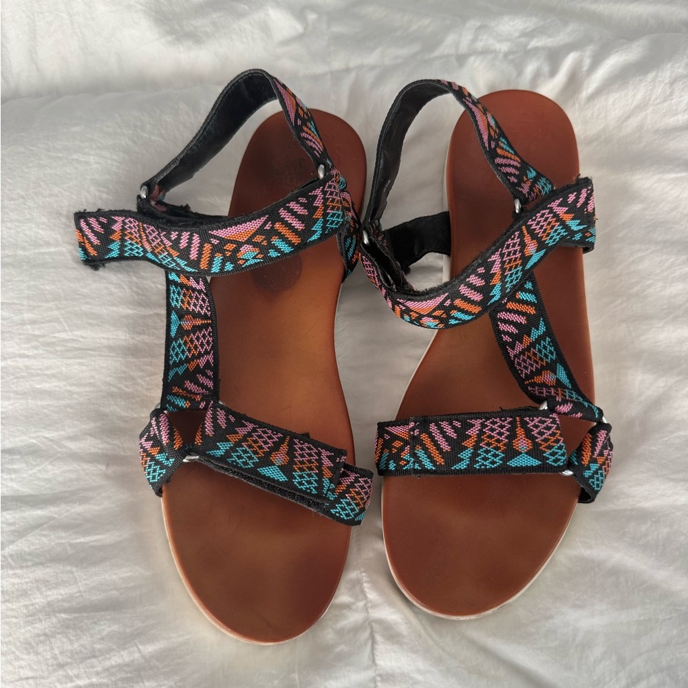Jellypop Multicolor Patterned Women's Sandals
